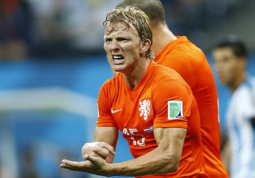 كاوت مهاجم هولندا يعتزل اللعب على المستوى الدولي