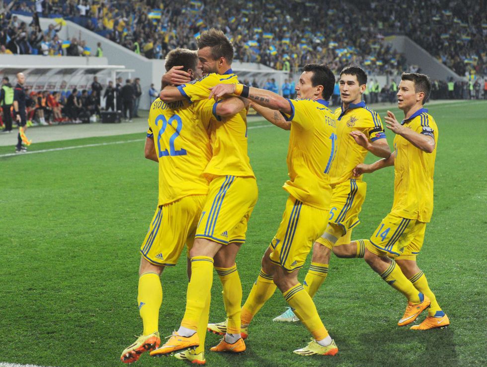 سيرغي سيدروشوك يهدي اوكرانيا الفوز على مقدونيا
