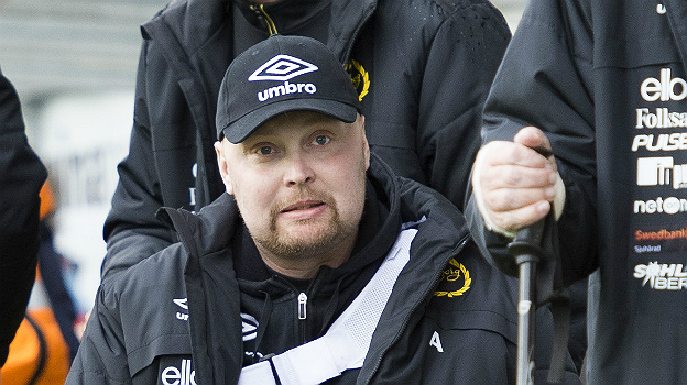 وفاة انغسون لاعب منتخب السويد السابق