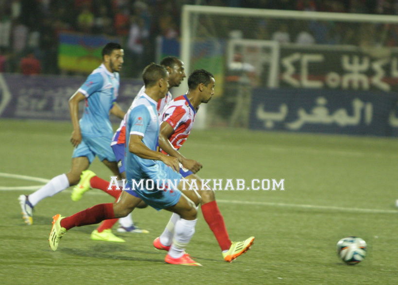 حسنية أكادير يتعادل مع المغرب التطواني وقمة الأسبوع تنتهي بالتعادل بين الكوكب والوداد