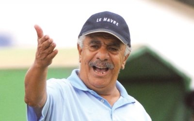 ماندوزا أوقف مباراة ودية بين الوداد والراسينغ