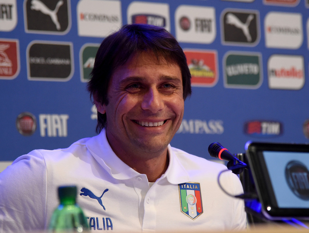 أنطونيو كونتي: أرغب في تقييم بالوتيلي بعيدا عن الآراء والانتقادات