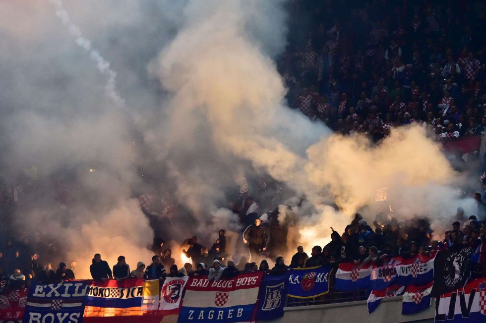 شغب المشجعين يطغى على تعادل كرواتيا مع ايطاليا