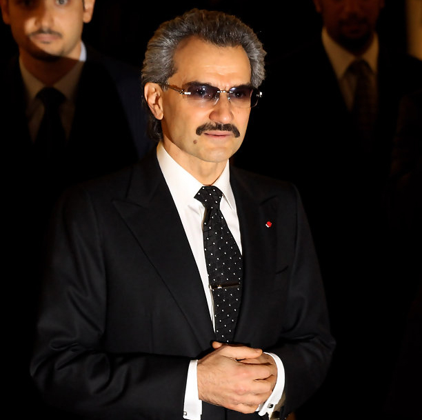ليكيب  الفرنسية: الأمير الوليد بن طلال يسعى لشراء نادي مرسيليا