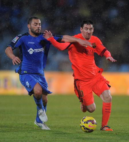 بطولة اسبانيا: برشلونة يسقط في فخ التعادل وفالنسيا يستعيد توازنه