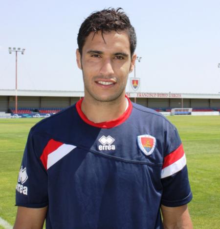 حارس نومانسيا تحت مجهر الزاكي بادو