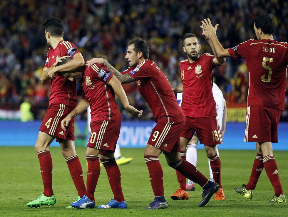 تصفيات كأس اوروبا 2016: اسبانيا تخطف بطاقة التاهل
