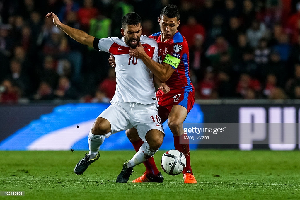 تصفيات كأس اوروبا 2016: تركيا تحافظ على امالها بالمركز الثالث
