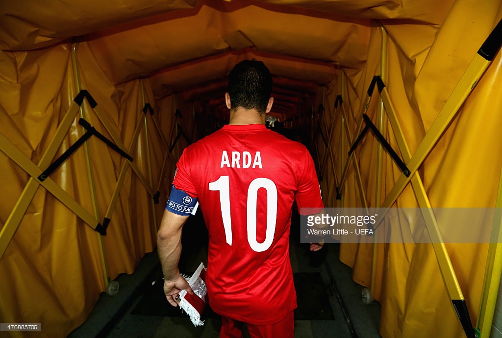 رسمياً | برشلونة يعلن قراره بشأن أزمة توران