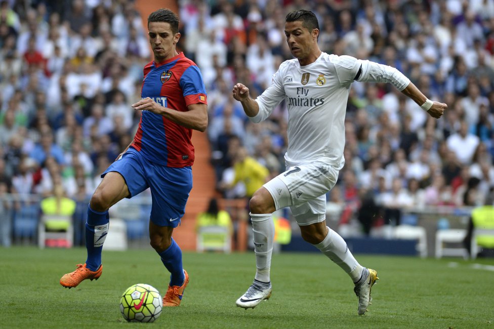 فضال يستعد لديربي فالنسيا الحارق