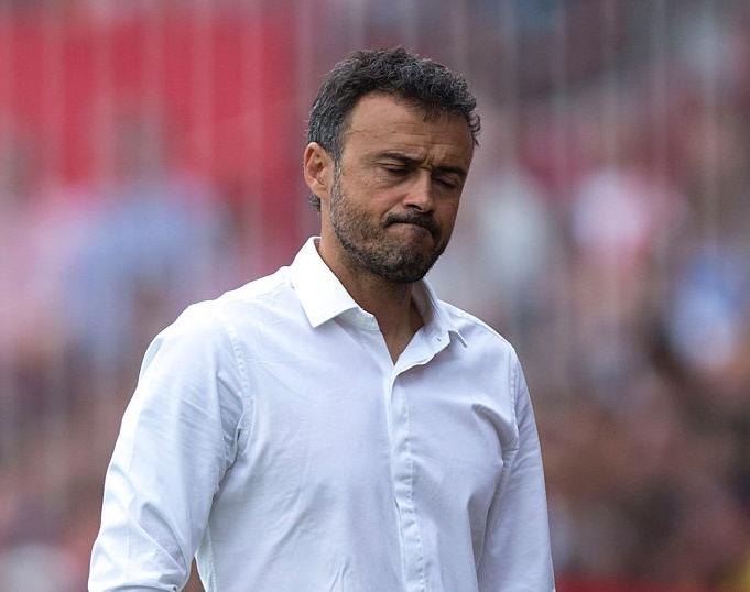 انريكي يطالب بتحقيق شامل حول مزاعم التلاعب بنتيجة ال كلاسيكو 