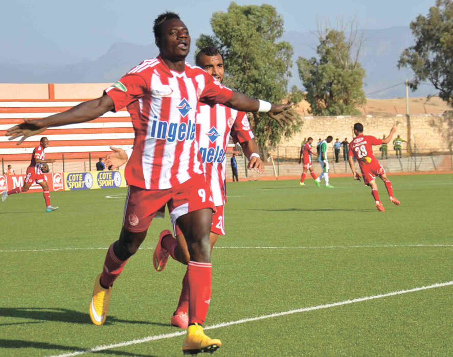 المختار سيسي حاضر أمام الحسنية