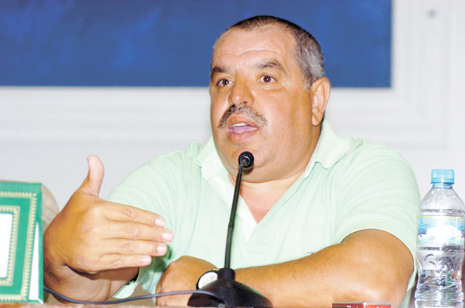 البوصيري خارج الرجاء .. حقيقة أم مناورة؟