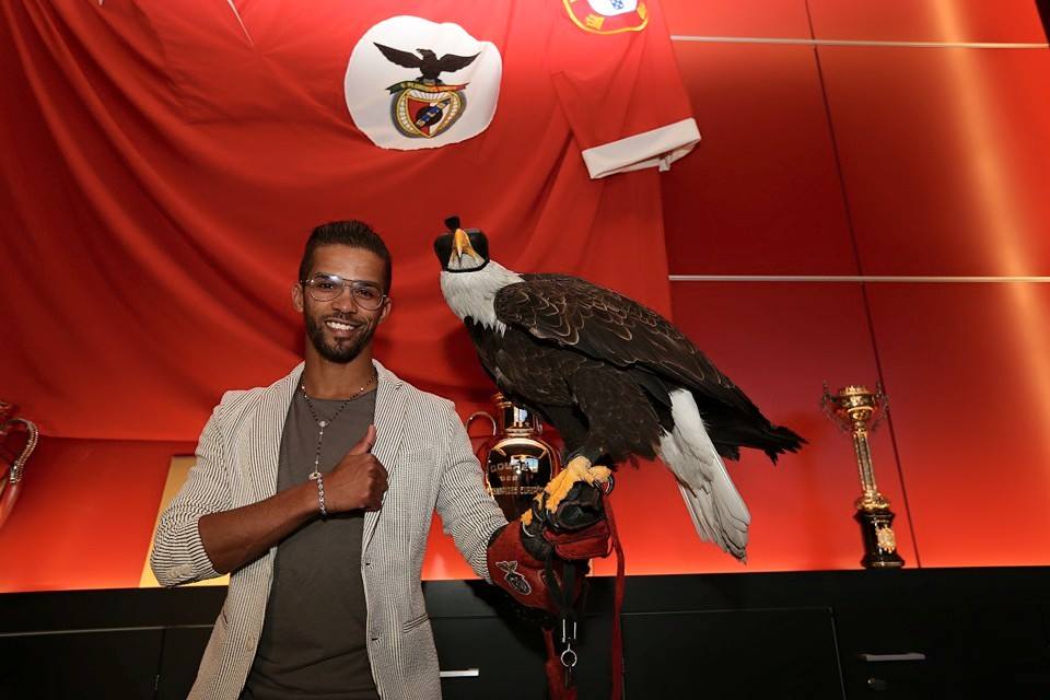 المهدي كارسيلا..نسر مسجون