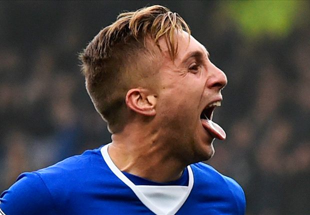 دولوفيو يفتح لسانه لبرشلونة!