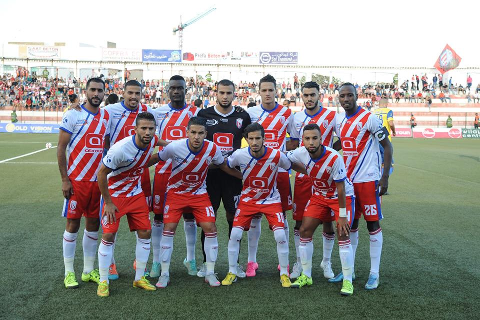 الكاف يبرئ المغرب التطواني منتهمة رشوة  حكم مباراة مازيمبي