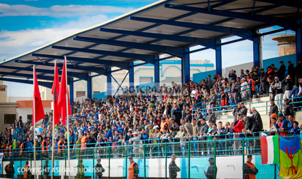 جماهير الحسيمة تتعرض لحادثة سير