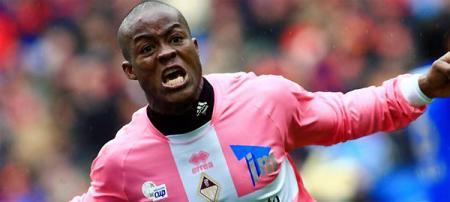 قلة التنافسية تبعد الكامروني بوغا عن الوداد