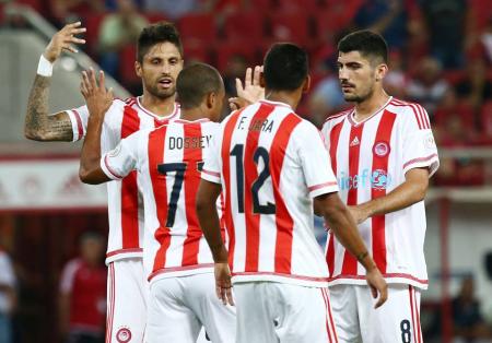 داكوستا يحطم كل الأرقام باليونان