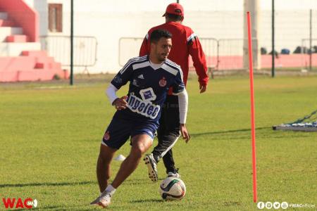 كمال كلمة سر هجهوج و لاعبي الوداد بالديربي