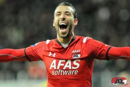 الزاكي يستنجد بخبرة الحمداوي لمباراة الرأس الأخضر