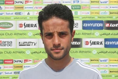 زمامة يفسخ عقده مع وداد تمارة