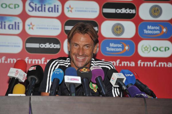 رونار: سأواصل البحث عن رأس حربة