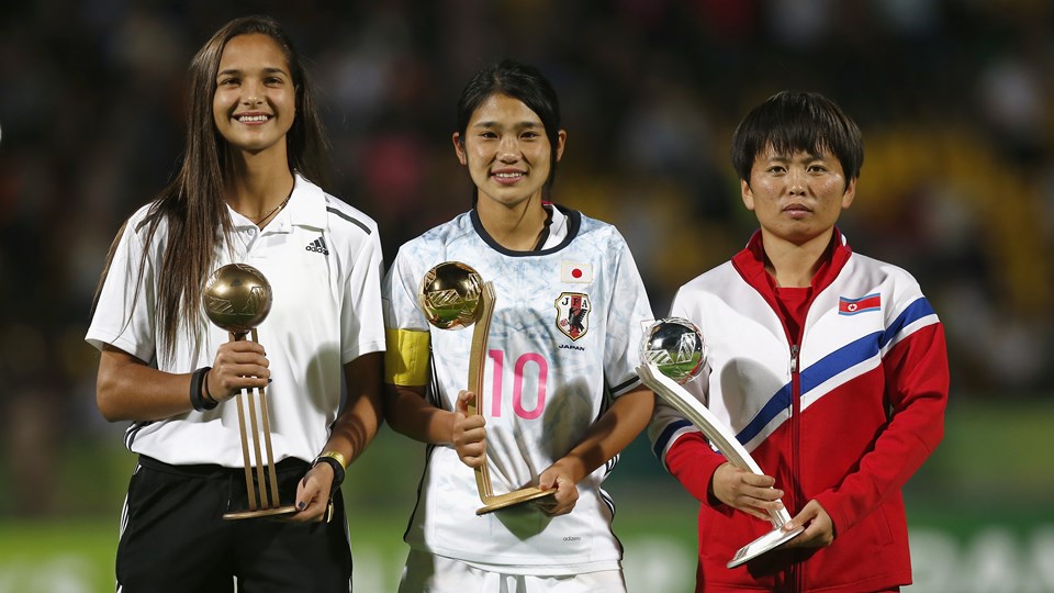 إنفانتينو يشدد على أهملة تفعيل مشاركة المرأة في كرة القدم