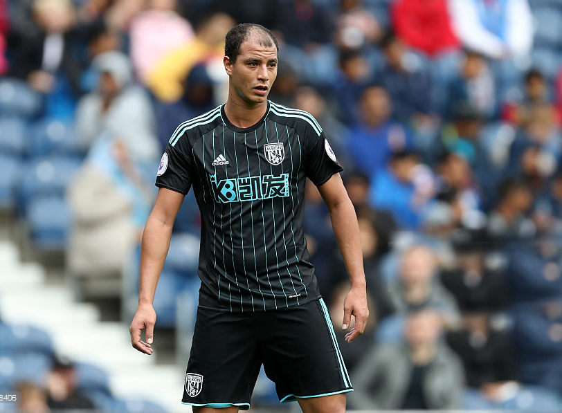 الشماخ يوقع لفريق قطري