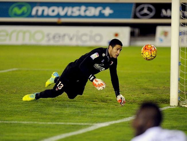 منير ينتزع فوز الثقة