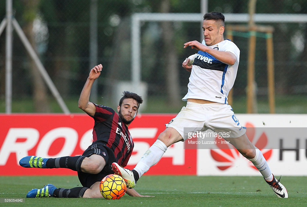 ميلان يعيد سيناريو مستور مع الهيلالي