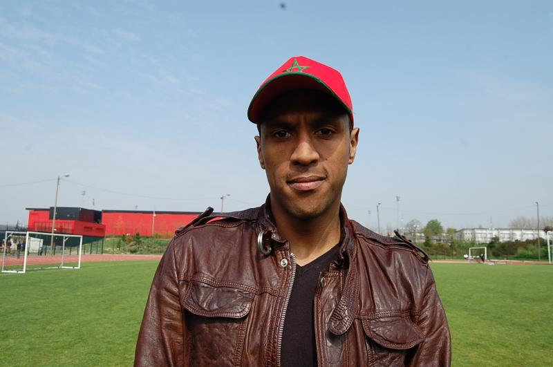 المخضرم علا يسجل هدفين مع لافال