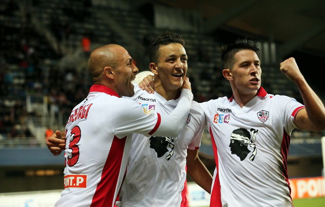 مدري يبعث من أجاكسيو برقيته الثامنة