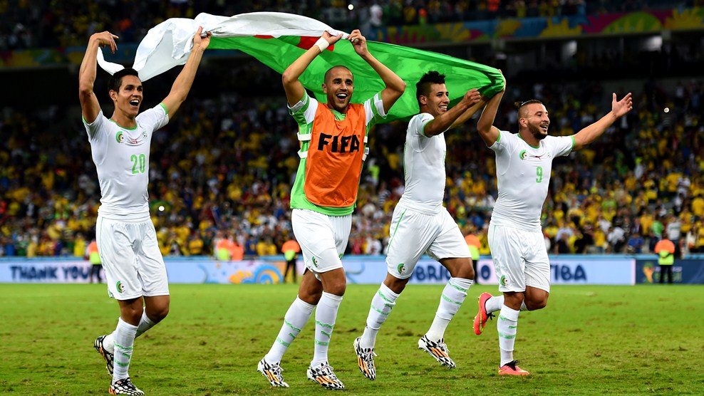 كرة القدم الجزائرية في وضعية إفلاس والاحتراف في خطر