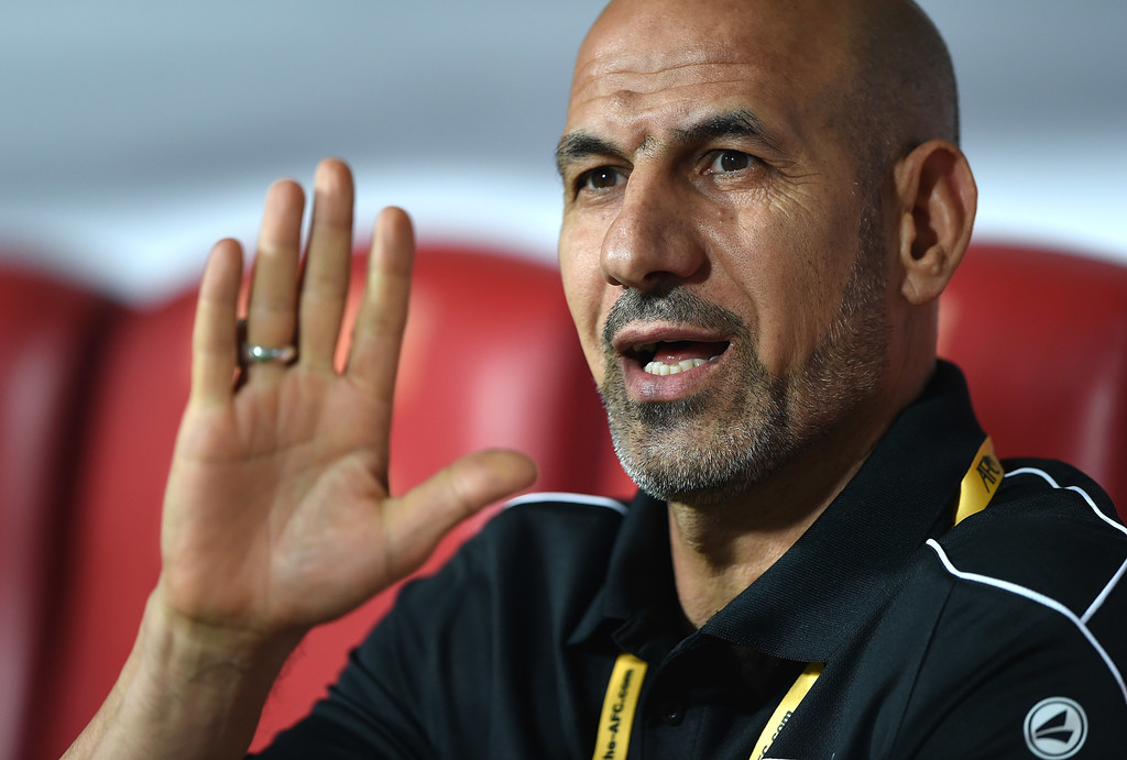 إقالة مدرب المنتخب العراقي