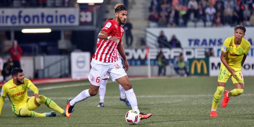 نانسي ينتفض في غياب أيت بناصر