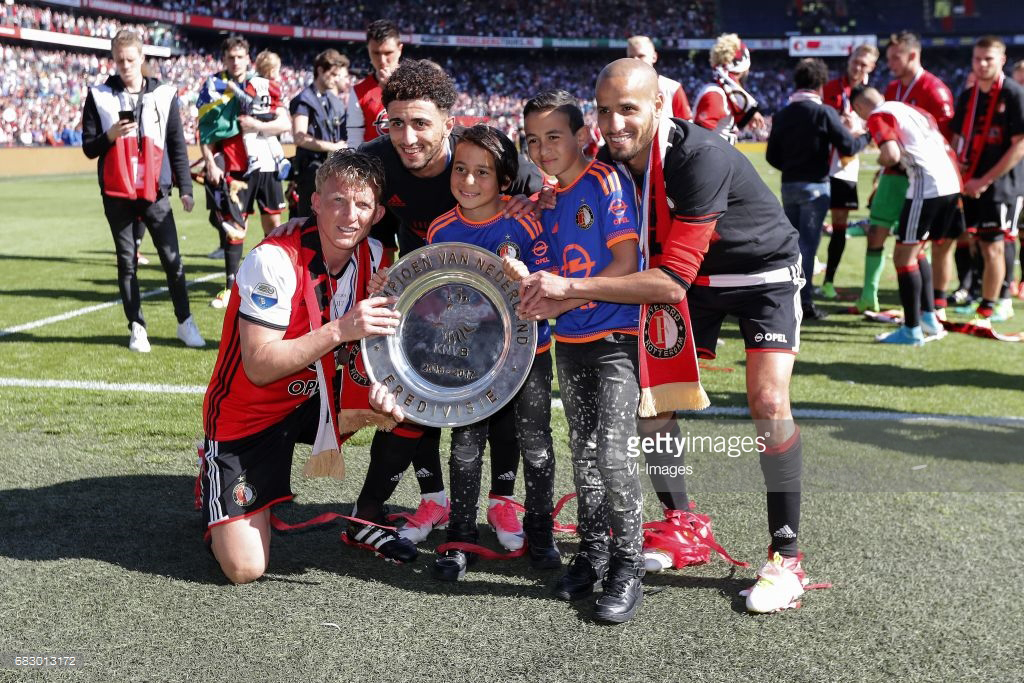 كريم الأحمدي :التتويج جاء بروح المجموعة وأهديه للمغاربة