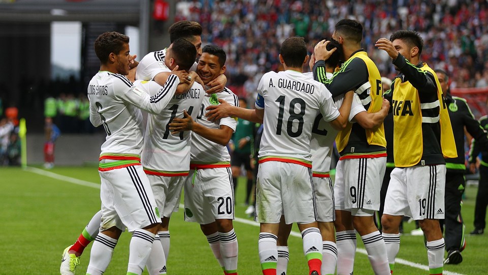 كأس القارات : المكسيك الى نصف النهائي بفوز على روسيا 2-1