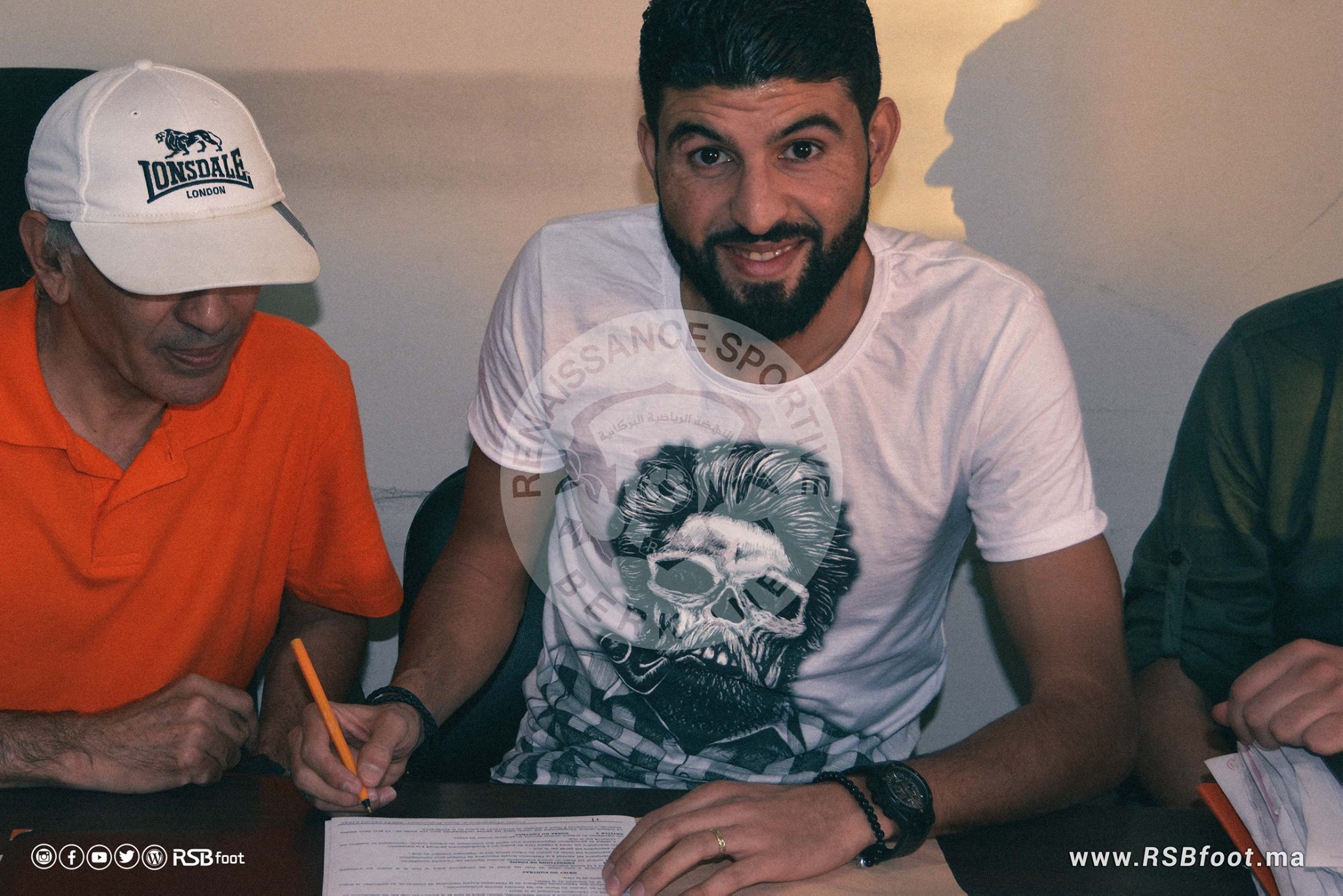 بكر الهلالي برتقالي لموسمين