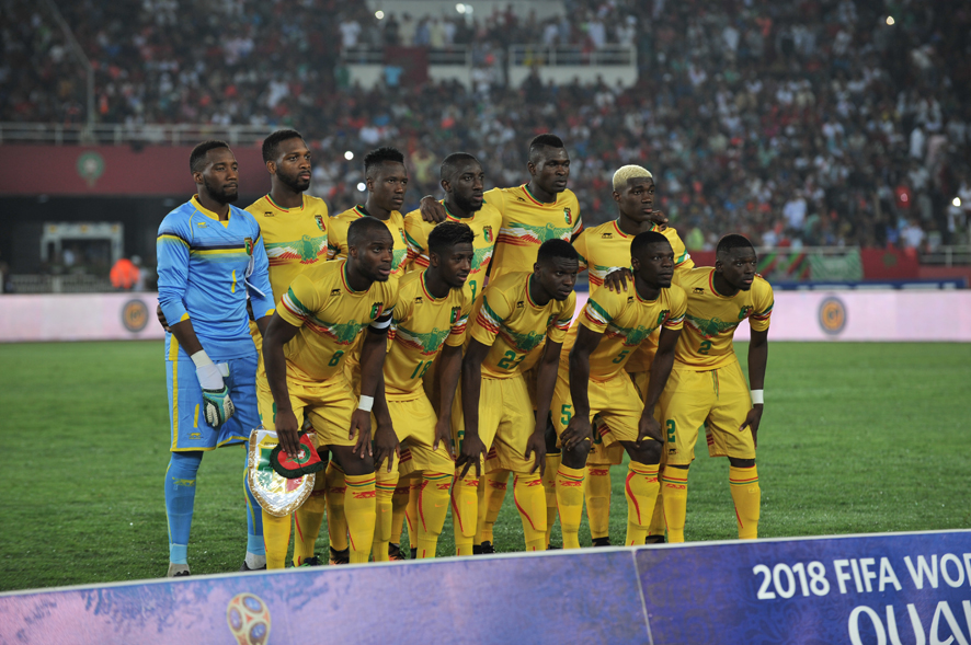 سداسية الأسود جنت على نسور مالي