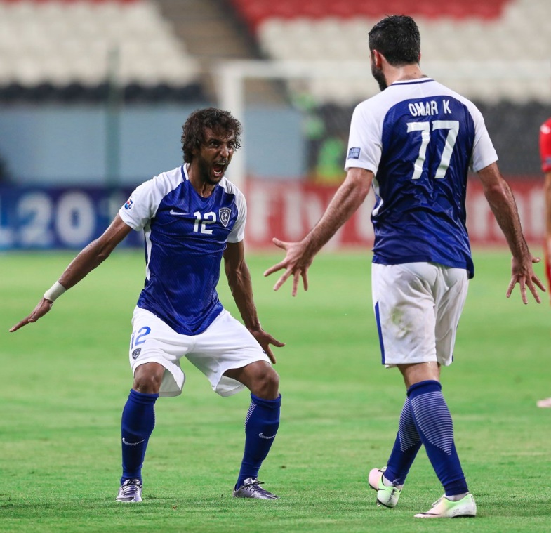 الهلال وضع قدما في النهائي