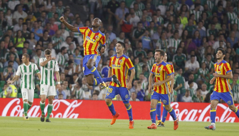 بطولة اسبانيا: فوز مثير لفالنسيا على ريال يبتيس في مباراة شهدت 9 اهداف