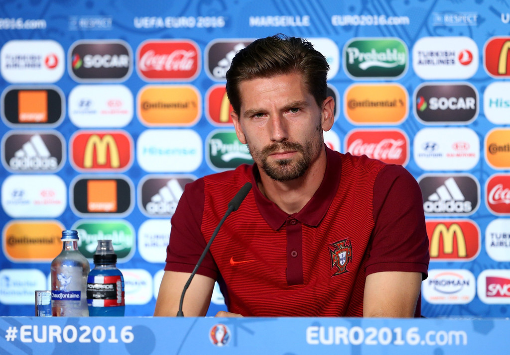 لطمة لليستر سيتي بعد رفض الفيفا طعن أدريان سيلفا