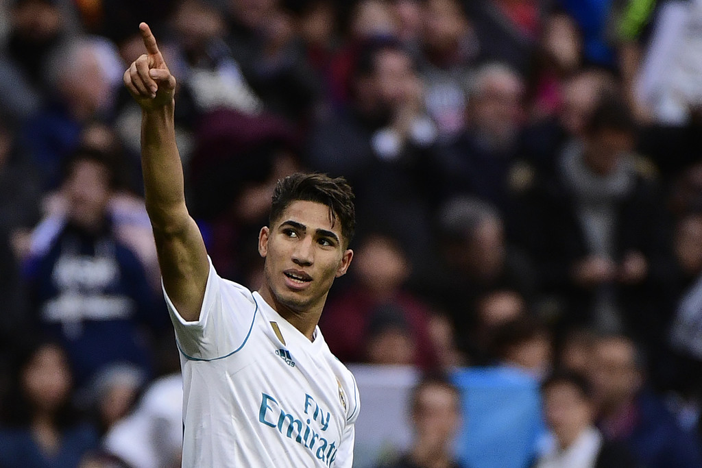 حكيمي عريس في الخماسية الملكية