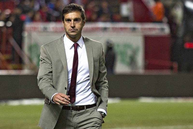 مدرب باتشوكا حذر لاعبيه من خطورة الوداد