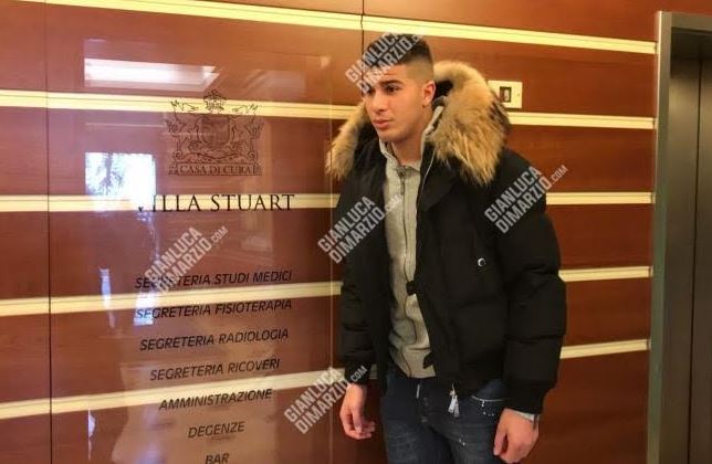 عاجل..لاعب مغربي وصل نابولي لإجراء الفحص الطبي