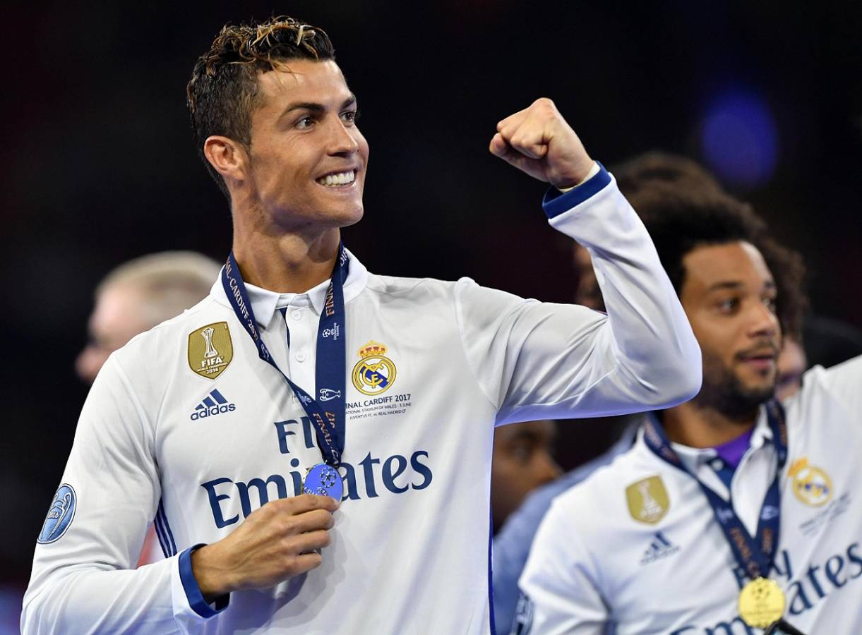 رونالدو يتلقى 3 عروض للرحيل عن ريال مدريد