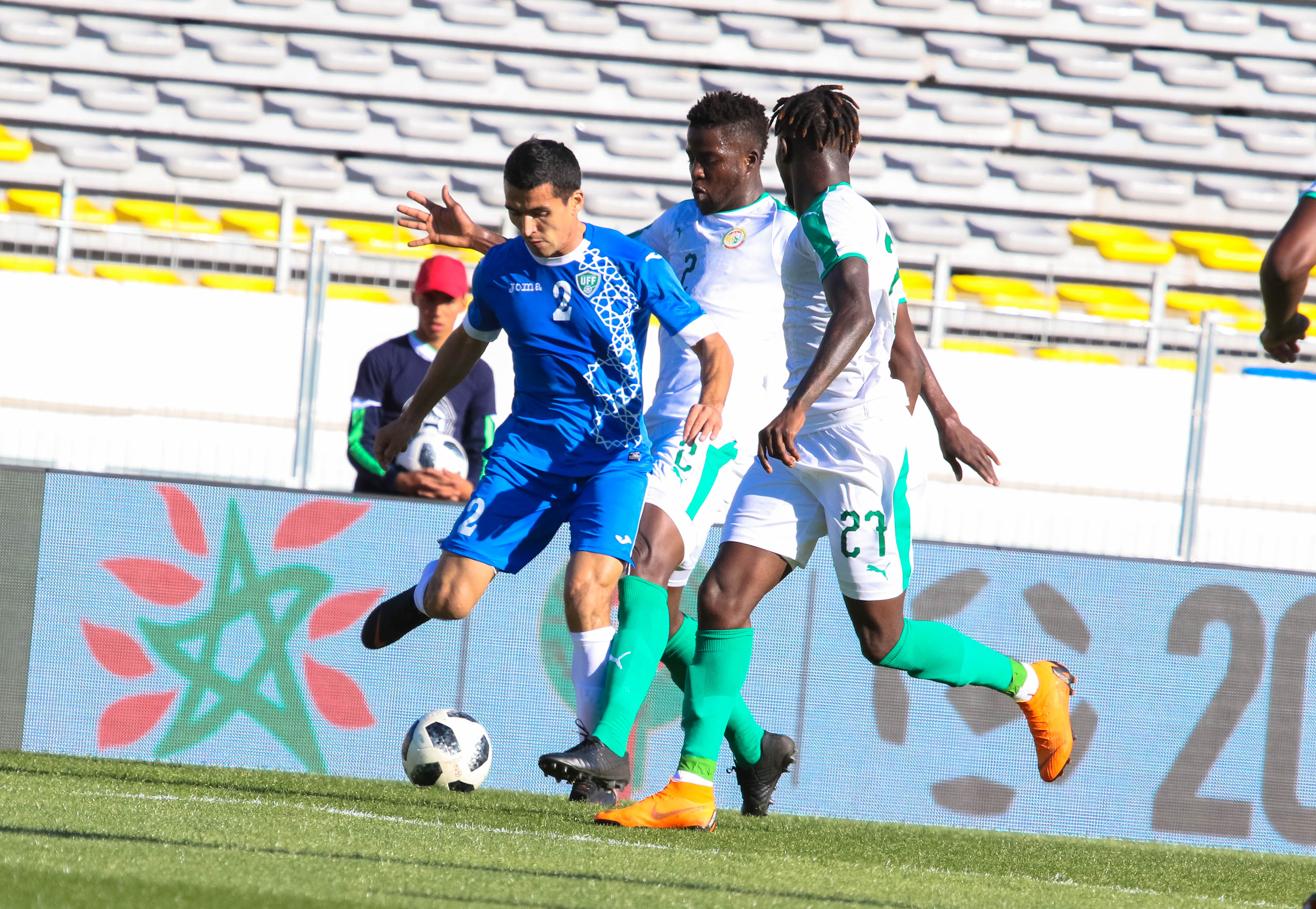 منتخب أوزبكستان يتعادل امام السنيغال