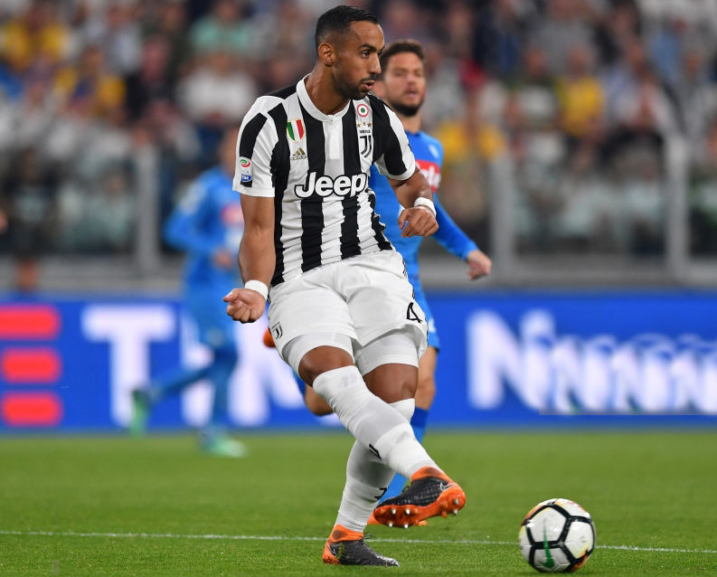 بنعطية يسقط في آخر دقيقة ويشعل الصدارة