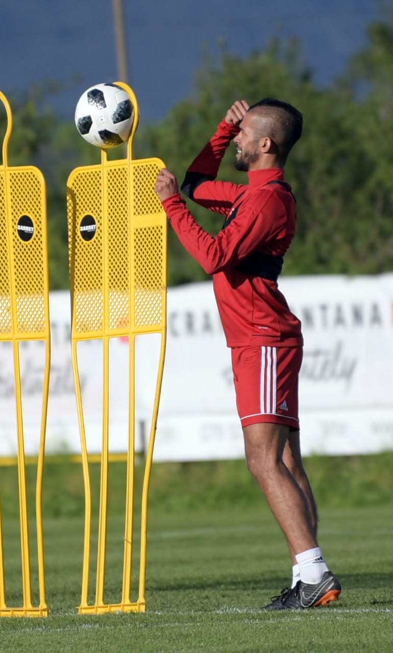 كارسيلا: مباراة أوكرانيا اختبار مهم لقدراتنا